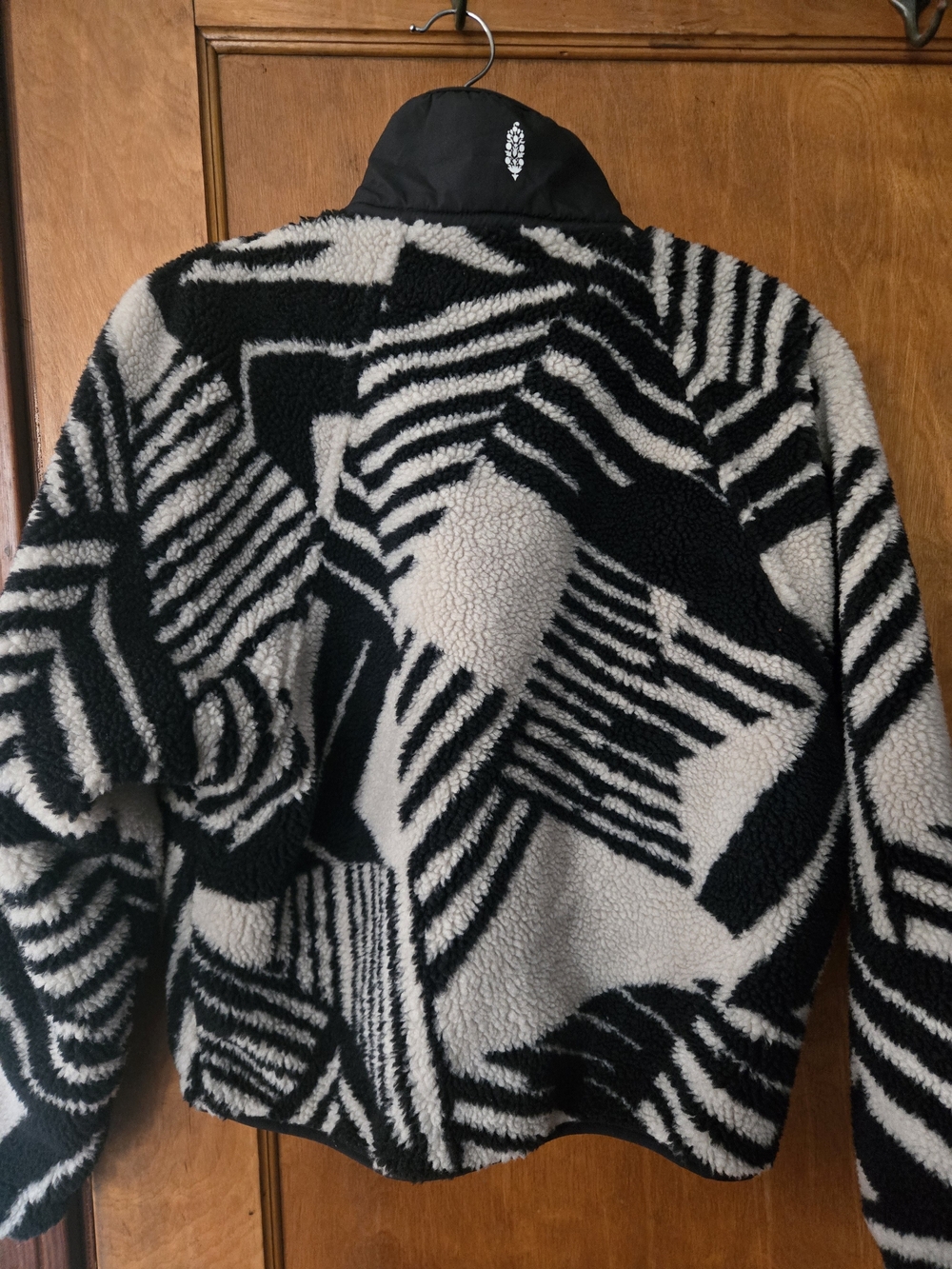 Free People Hit The Slopes Fleece Jacket Black & White Size XS - Picture 5 of 6